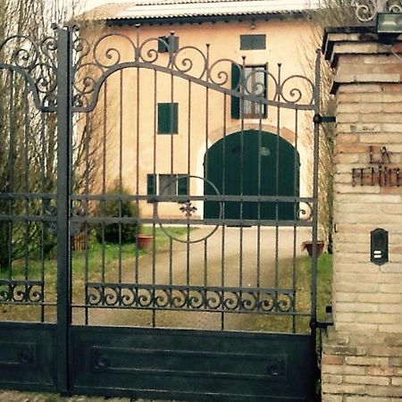La Fenice Carpi Luaran gambar
