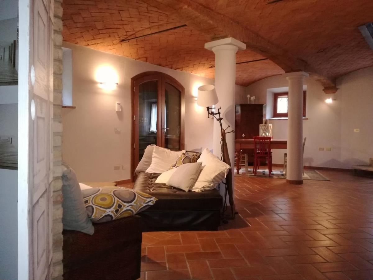 La Fenice Carpi Luaran gambar